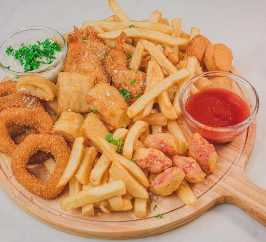 seafood party extra landing playcentre by amazingstudio website design 02